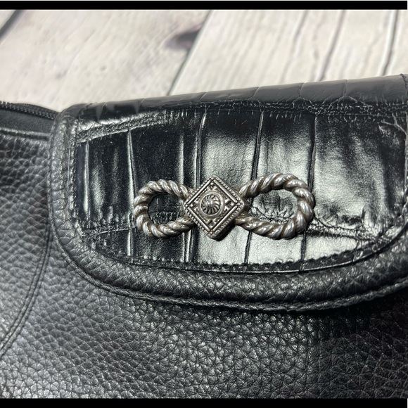 Brighton Leather Small Flap Bag - Picture 4 of 11